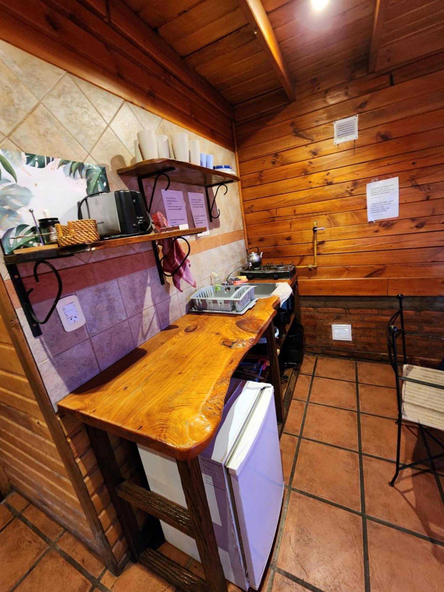 Hostel Cerro Torres El Chalten Bagian luar foto