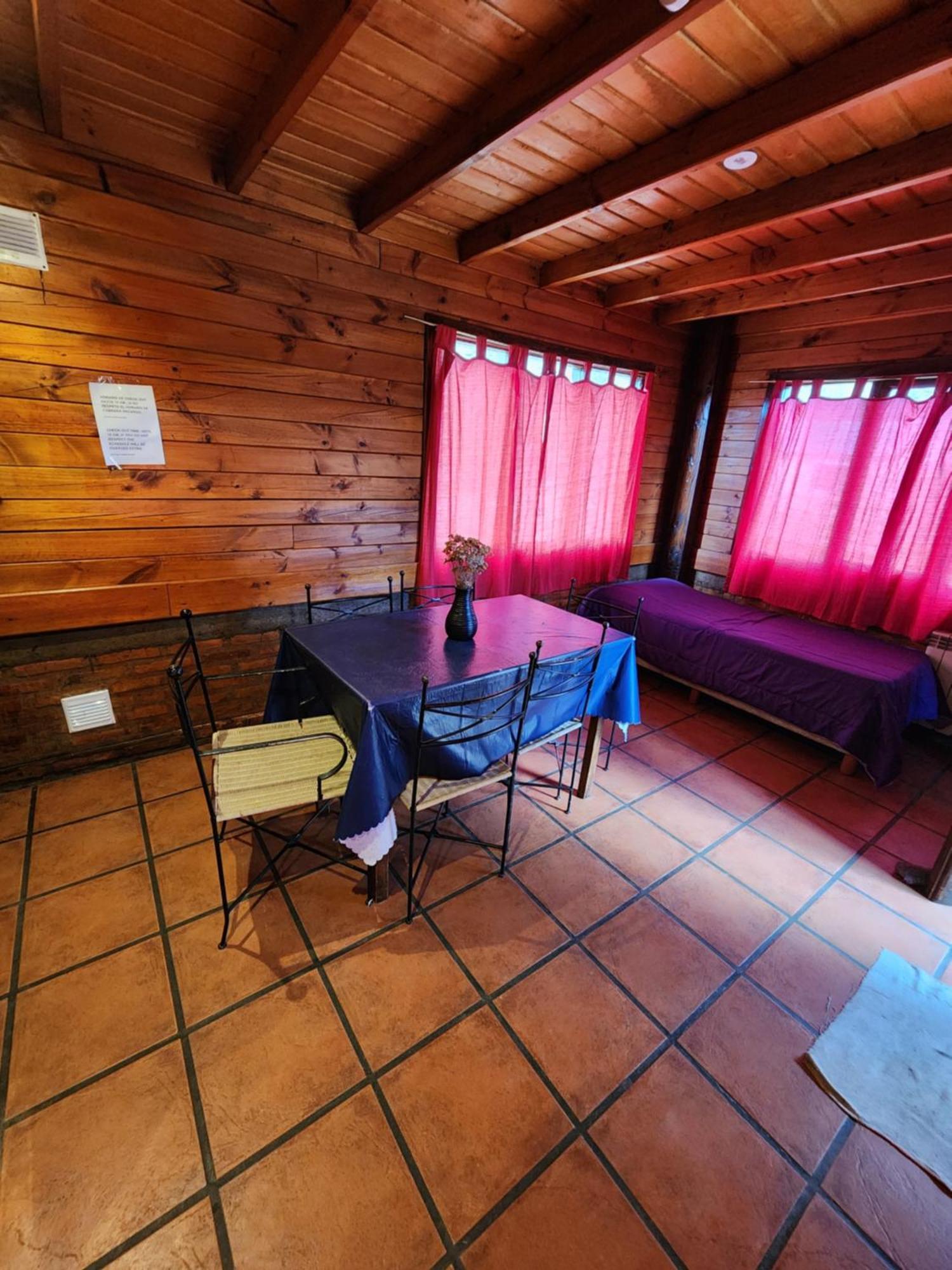 Hostel Cerro Torres El Chalten Bagian luar foto